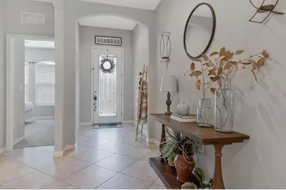 11143 Spring Point Circle, Riverview, FL 33579 - Photo 3