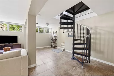 1423 E Henry Avenue, Tampa, FL 33604 - Photo 23