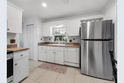8344 Fountain Avenue, Tampa, FL 33615 - Photo 7