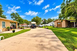 8344 Fountain Ave, Tampa, FL 33615 - Photo 39