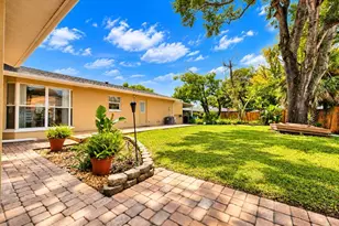 8344 Fountain Ave, Tampa, FL 33615 - Photo 47