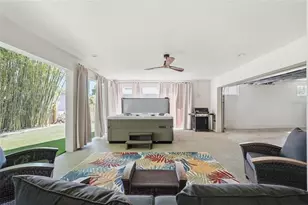 1208 5th St S, Saint Petersburg, FL 33701 - Photo 35