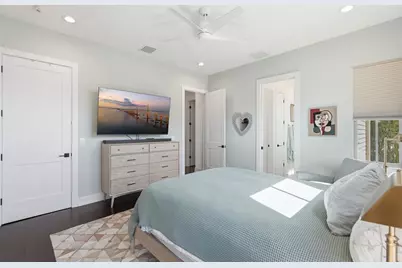 1208 5th Street S, Saint Petersburg, FL 33701 - Photo 29