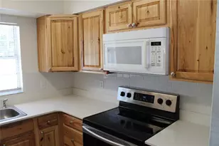 7020 53rd Ave N, Saint Petersburg, FL 33709 - Photo 3