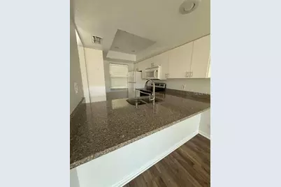 2045 Sunset Grove Lane, Clearwater, FL 33765 - Photo 5