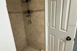 2045 Sunset Grove Ln, Clearwater, FL 33765 - Photo 15