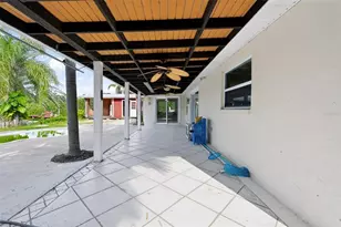 2123 Bayou Dr, Holiday, FL 34691 - Photo 11