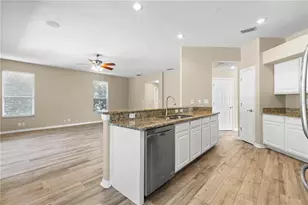 4152 Grandchamp Cir, Palm Harbor, FL 34685 - Photo 13