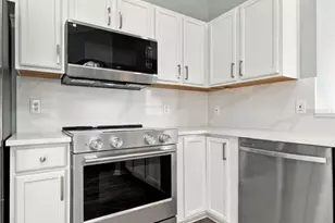 2555 Newbern Dr, Clearwater, FL 33761 - Photo 9