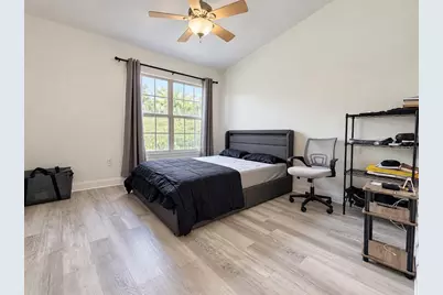 2334 Lake Woodberry Circle, Brandon, FL 33510 - Photo 21