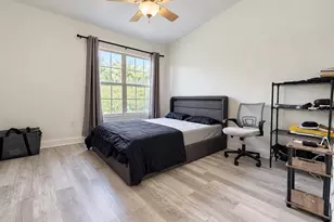 2334 Lake Woodberry Cir, Brandon, FL 33510 - Photo 21