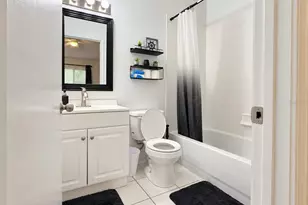 2334 Lake Woodberry Cir, Brandon, FL 33510 - Photo 19