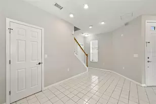 10313 Willow Leaf Trail, Tampa, FL 33625 - Photo 7