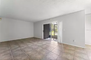 5503 Pokeweed Ct, Tampa, FL 33617 - Photo 7