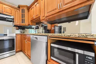 2000 World Pkwy Blvd, Clearwater, FL 33763 - Photo 7