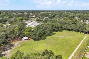 8605 Jackson Springs Rd, Tampa, FL 33615 - Photo 53