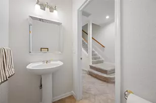9719 Taylor Rose Ln, Seminole, FL 33777 - Photo 11