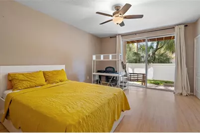 3181 Bayshore Oaks Drive, Tampa, FL 33611 - Photo 5