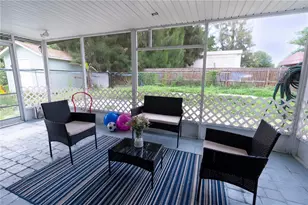 8819 W Broad St, Tampa, FL 33615 - Photo 15