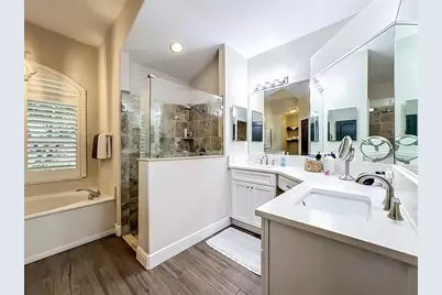 3605 Elk Ridge Lane, Valrico, FL 33596 - Photo 19