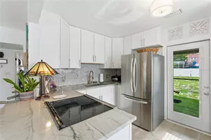 6810 4th Ave N, Saint Petersburg, FL 33710 - Photo 7