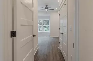 904 E Osborne Ave, Tampa, FL 33603 - Photo 23