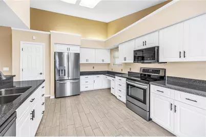 13000 Farmington Trail, Seminole, FL 33776 - Photo 5