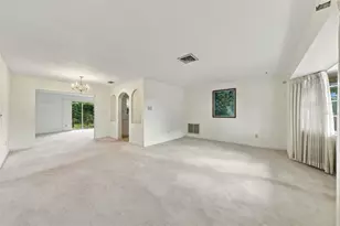 12266 69th Terrace, Seminole, FL 33772 - Photo 5