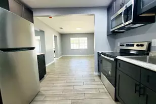 3615 Lindell Ave, Tampa, FL 33610 - Photo 9