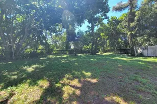 3615 Lindell Ave, Tampa, FL 33610 - Photo 31