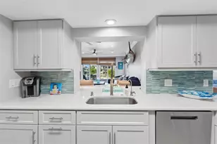 68 S Windward Island W, Clearwater Beach, FL 33767 - Photo 27
