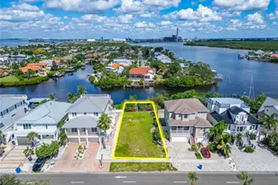 1317 Apollo Beach Blvd, Apollo Beach, FL 33572 - Photo 1