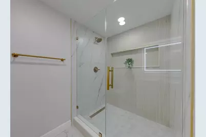 7149 Channelside Lane N, Pinellas Park, FL 33781 - Photo 35