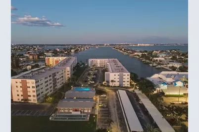 5555 Gulf Boulevard #419, Saint Pete Beach, FL 33706 - Photo 53