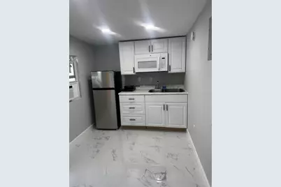 5831 Hammon Drive, Tampa, FL 33619 - Photo 3
