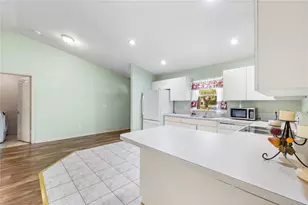 4201 E Wilma St, Tampa, FL 33617 - Photo 17