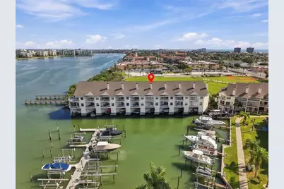 9227 Captiva Circle, Saint Pete Beach, FL 33706 - Photo 57