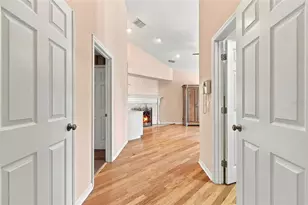9227 Captiva Cir, Saint Pete Beach, FL 33706 - Photo 33