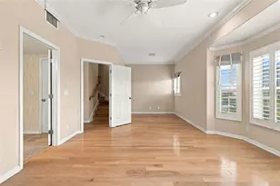 9227 Captiva Cir, Saint Pete Beach, FL 33706 - Photo 11