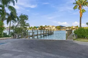 9227 Captiva Cir, Saint Pete Beach, FL 33706 - Photo 61