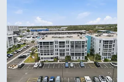 4908 38th Way S #401, Saint Petersburg, FL 33711 - Photo 1