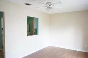 703 Huxley Pl, Sun City Center, FL 33573 - Photo 21
