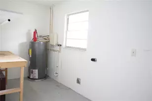 703 Huxley Pl, Sun City Center, FL 33573 - Photo 25