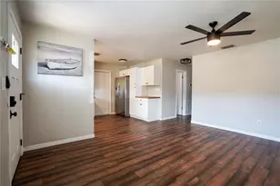 3011 25th Ave N, Saint Petersburg, FL 33713 - Photo 3