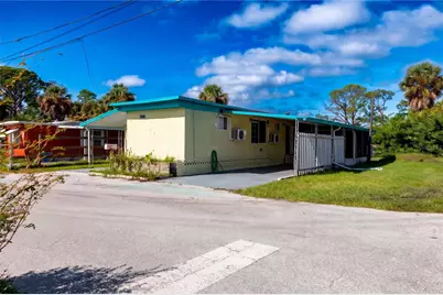 5044 Southtowne Loop, New Port Richey, FL 34652 - Photo 1