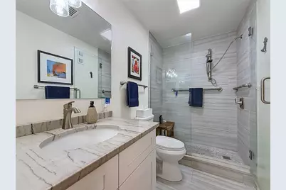 5925 Shore Boulevard S #611, Gulfport, FL 33707 - Photo 17