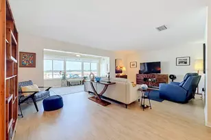 5925 Shore Blvd S, Gulfport, FL 33707 - Photo 9