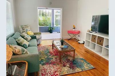 2431 7th Avenue N, Saint Petersburg, FL 33713 - Photo 3