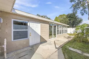 10118 Briarwick Ct, Tampa, FL 33615 - Photo 35