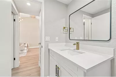 10118 Briarwick Court, Tampa, FL 33615 - Photo 25